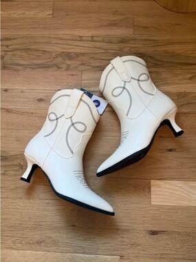 White Cowboy Heeled Boots